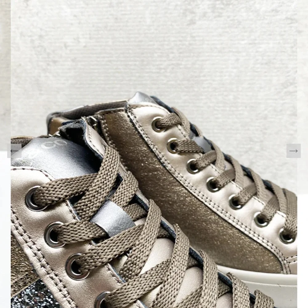 NWOT IGI&CO Sneakers with Golden Leather and Silver Glitter Detail Size‎ EU 36